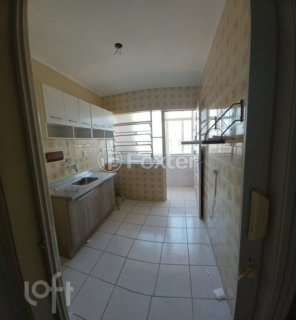 Image 2 - 811579
