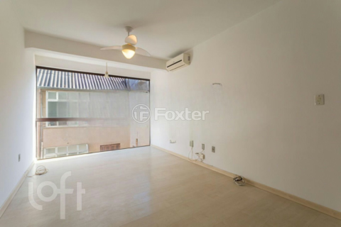 Image 33 - 812139
