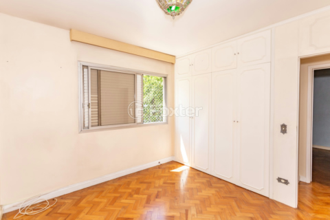 Image 31 - 812806