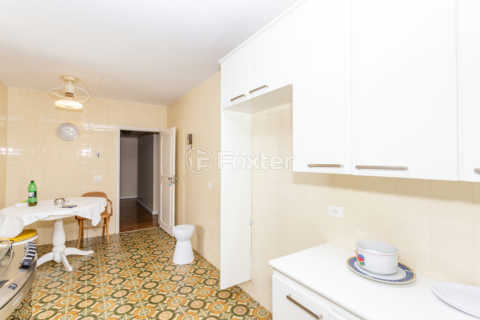 Image 39 - 812806