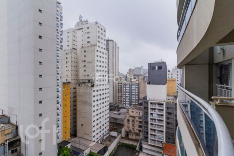 Image 6 - 813057
