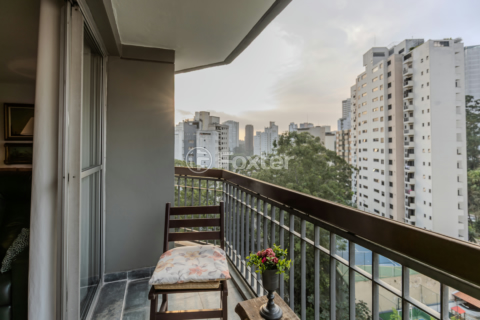 Image 2 - 813648