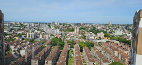 Image 11 - 813652