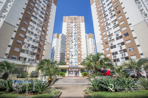 Image 34 - 813652