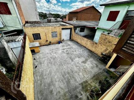 Image 6 - 814063