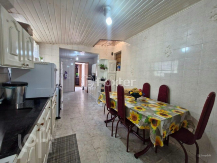 Image 9 - 814074