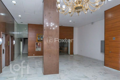 Image 2 - 815169