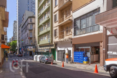 Image 6 - 815194