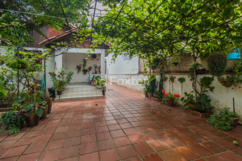 Image 6 - 816765
