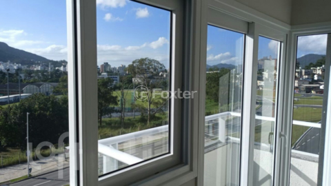 Image 1 - 817703
