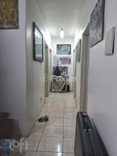 Image 3 - 817744