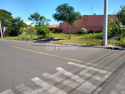 Image 3 - 817812