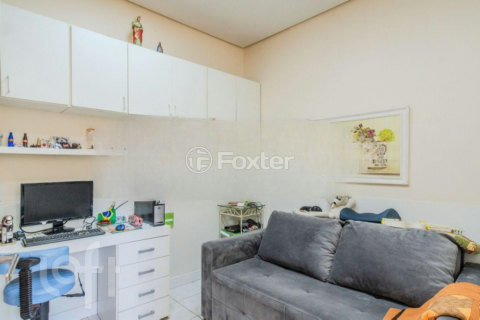 Image 3 - 817864