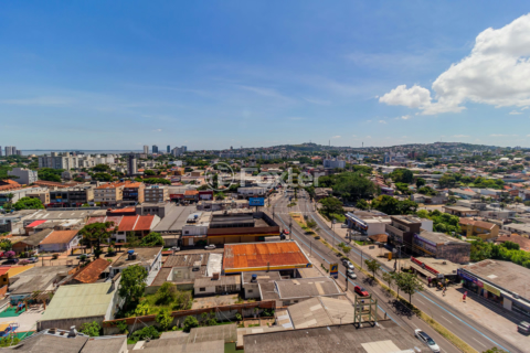 Image 4 - 817989