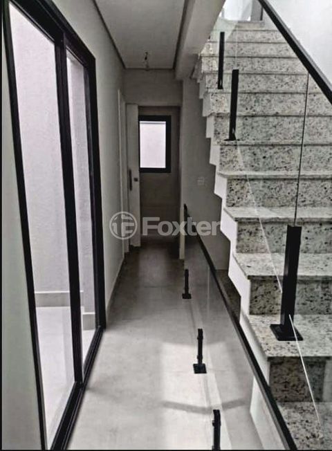 Image 3 - 818397