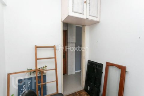 Image 30 - 818412