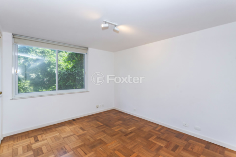 Image 34 - 818524