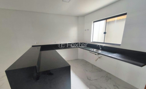 Image 3 - 818726