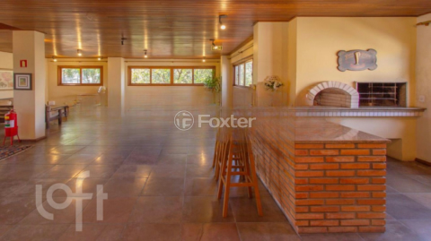 Image 6 - 818749