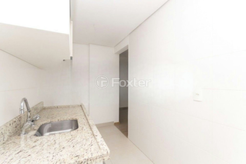 Image 1 - 818825