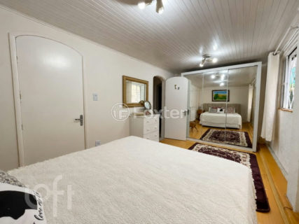 Image 16 - 819174