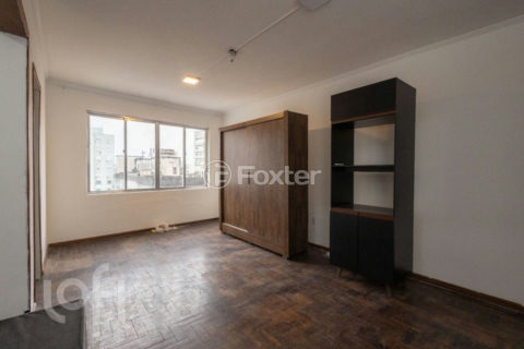 Image 3 - 819336