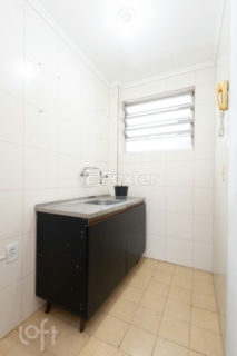 Image 4 - 819336