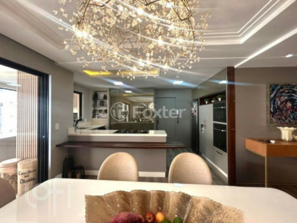 Image 7 - 819502