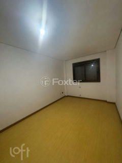 Image 5 - 819596