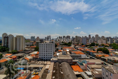 Image 13 - 819661