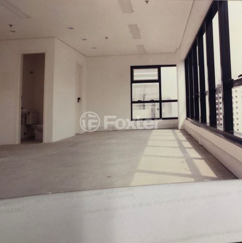 Image 0 - 819718