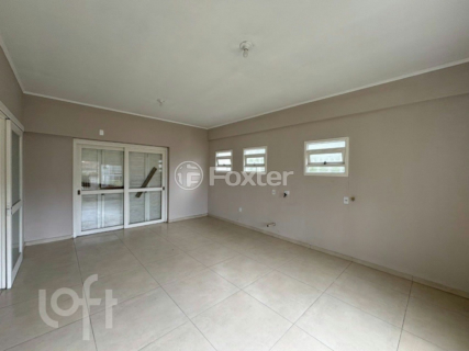 Image 11 - 819772