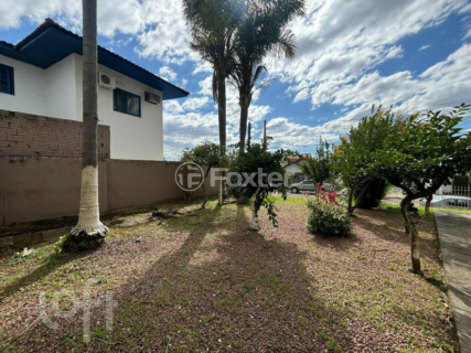 Image 6 - 819772