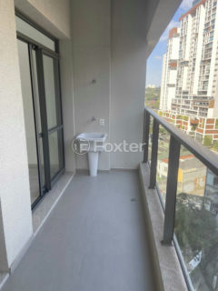 Image 9 - 819886