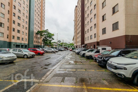 Image 31 - 821411
