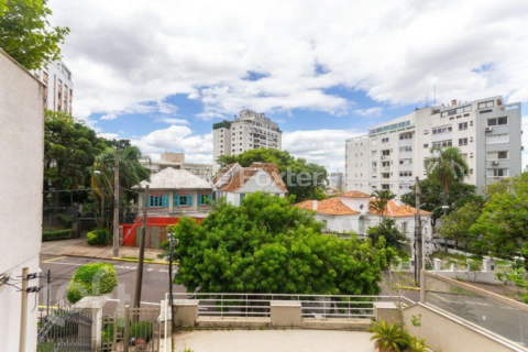 Image 8 - 821750