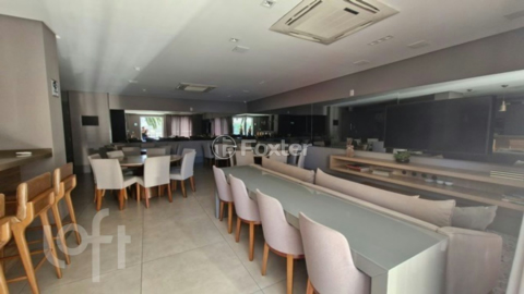 Image 37 - 821751