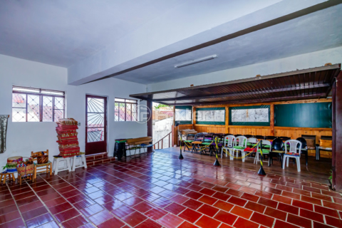 Image 53 - 822584