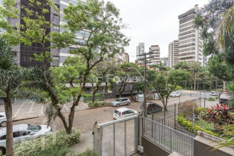 Image 14 - 822589
