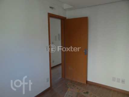 Image 8 - 822632