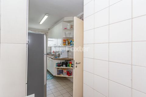 Image 54 - 822779