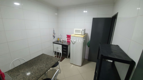 Image 7 - 823843