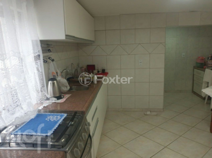 Image 4 - 824423