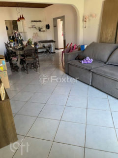 Image 9 - 824448