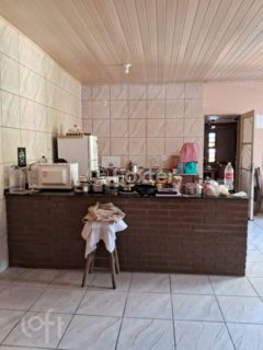 Image 4 - 824844