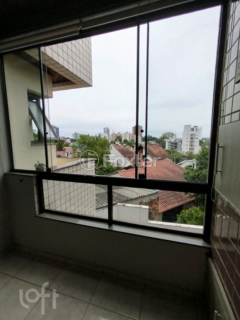 Image 19 - 824887