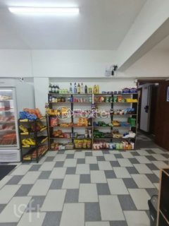 Image 25 - 824954