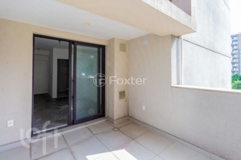Image 7 - 825614