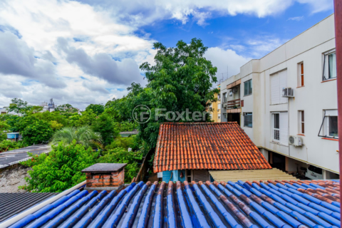 Image 26 - 825673