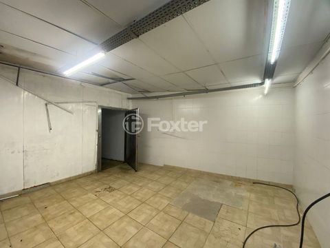 Image 37 - 825876